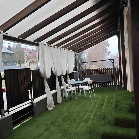 Lugas Apartman Miskolctapolca 2 Haloszoba Dezsa Es Jakuzzi Koezel A Barlangfuerdohoez Exteriör bild