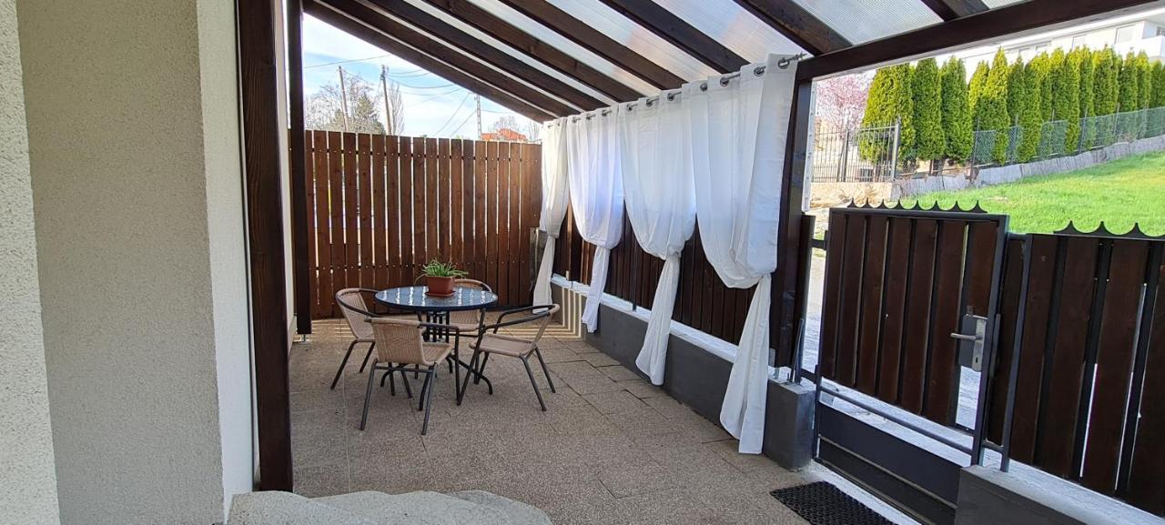 Lugas Apartman Miskolctapolca 2 Haloszoba Dezsa Es Jakuzzi Koezel A Barlangfuerdohoez Exteriör bild
