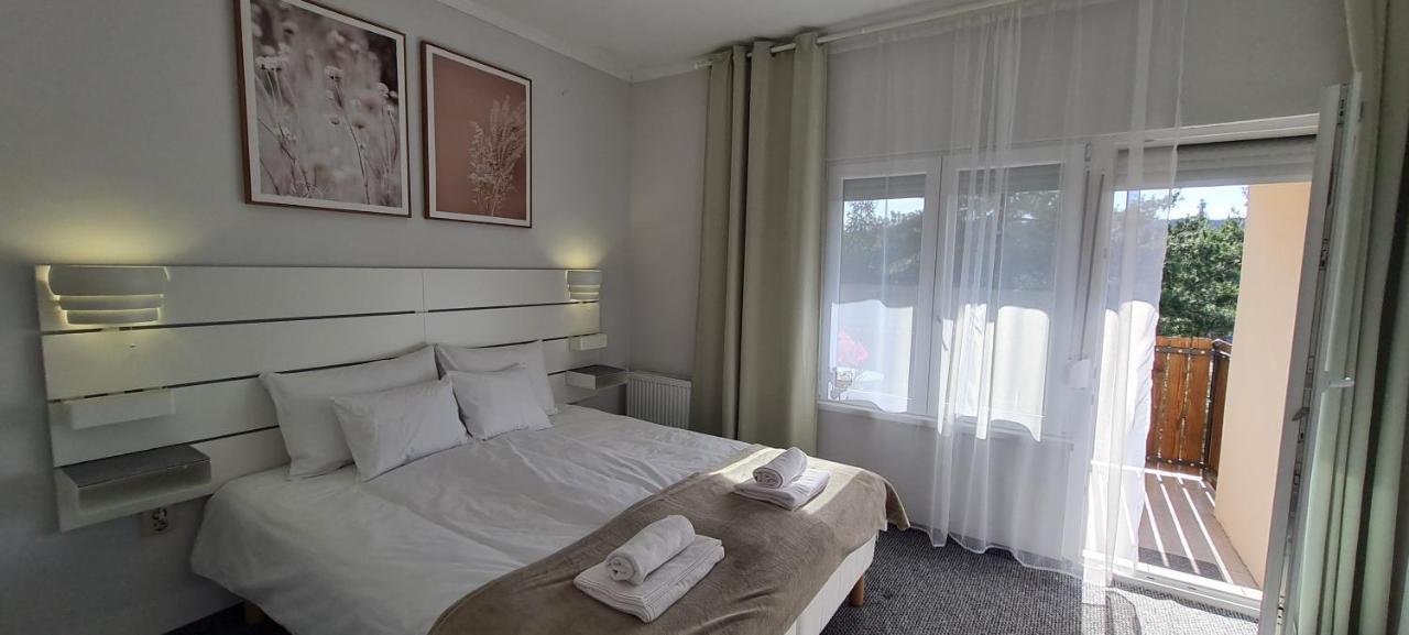 Lugas Apartman Miskolctapolca 2 Haloszoba Dezsa Es Jakuzzi Koezel A Barlangfuerdohoez Exteriör bild