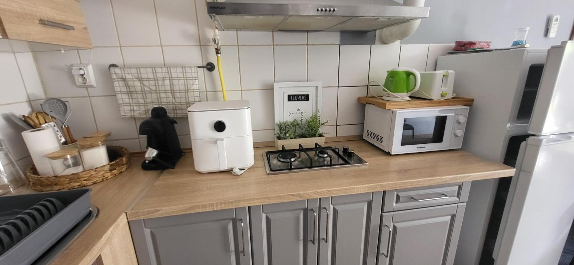 Lugas Apartman Miskolctapolca 2 Haloszoba Dezsa Es Jakuzzi Koezel A Barlangfuerdohoez Exteriör bild