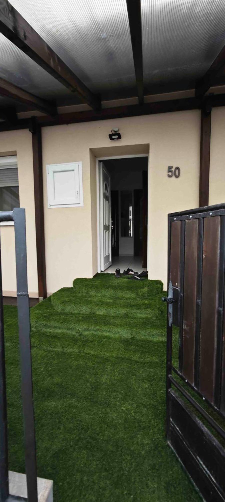 Lugas Apartman Miskolctapolca 2 Haloszoba Dezsa Es Jakuzzi Koezel A Barlangfuerdohoez Exteriör bild